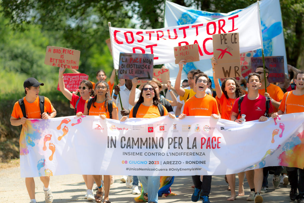 Toscana Oggi – YouTopic Fest: 3.500 studenti in marcia per la pace. Fino all’11 giugno a Rondine il festival sul conflitto