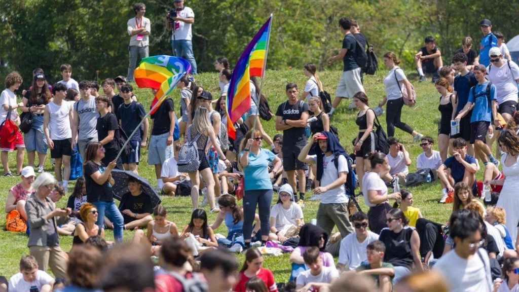 VATICAN NEWS – I giovani di Rondine, artigiani di pace grazie alla relazione