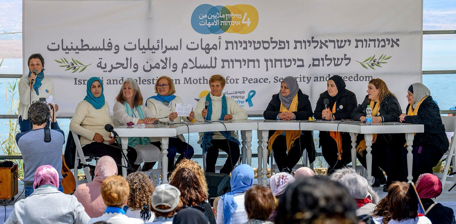 Rondine insieme alle madri israeliane e palestinesi a marciare per la pace